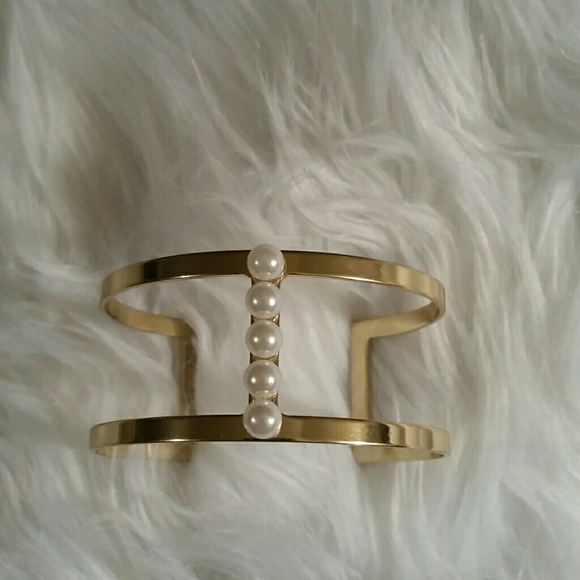 Jewelry - FINALSALE🎉🎉🎉HOST PICK 🎉🎉🎉BEAUTIFUL BRACELET